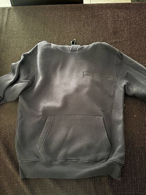 Pullover & Sweatshirts: FELPA – Gebraucht aus Carabbia von fab_6y2g