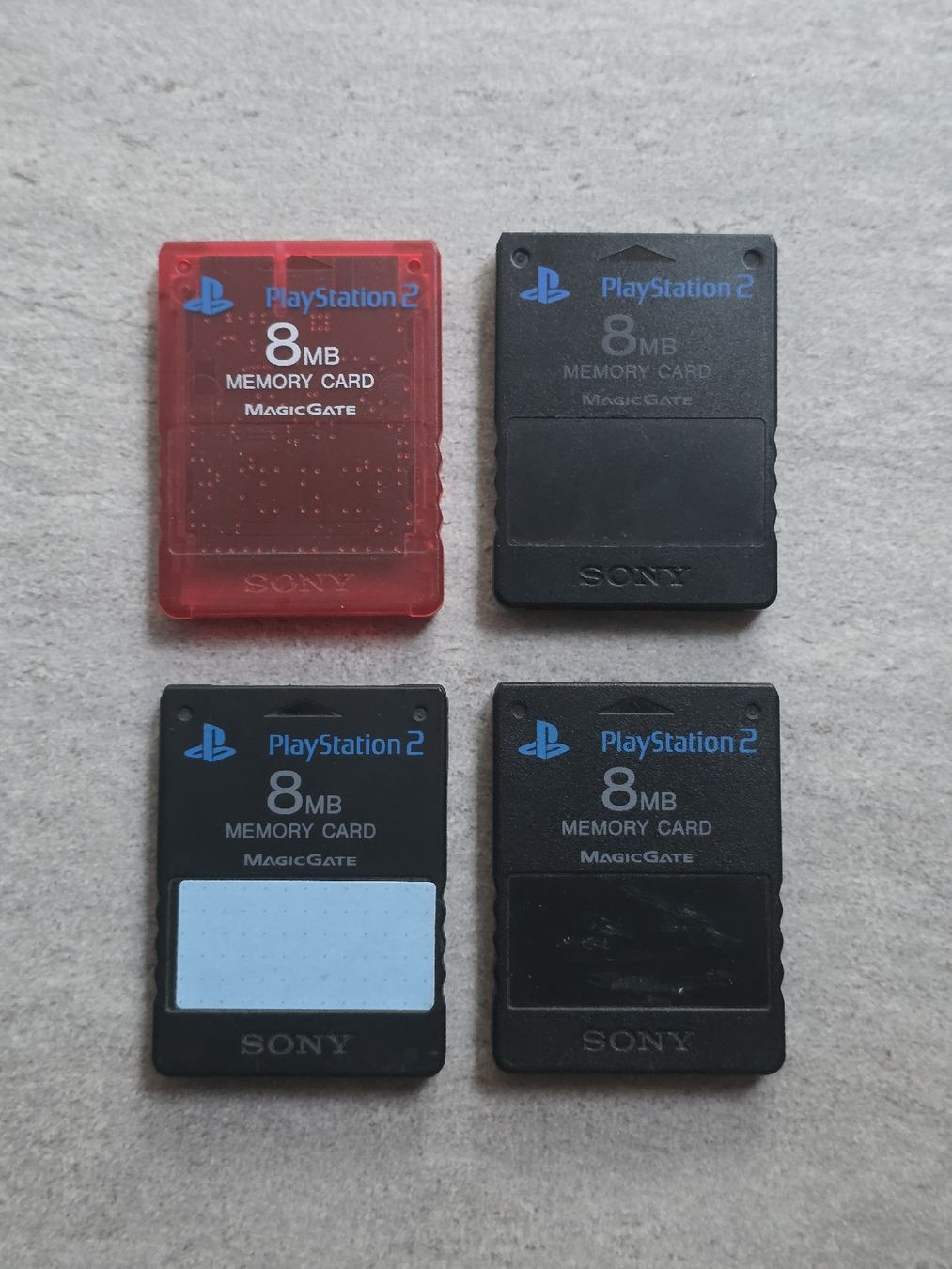Sony Memory Units & Memory Cards: PlayStation 2 Memory Cards 4 Stk. 8MB  – Defekt aus Münchenbuchsee von RipiRip
