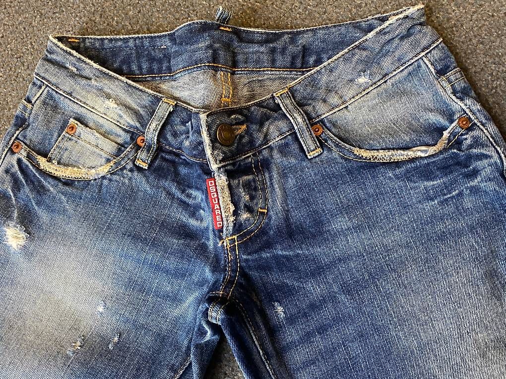 Jeans: DSQUARED Jeanshose – Usato da St. Gallen venduto da Konstanza 1