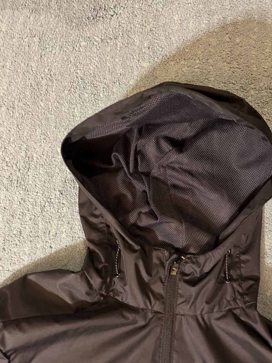 Decathlon Giacche: Schwarze Kipsta wasserdichte Regenjacke – Nuovo (secondo la descrizione) da Sachseln venduto da suruam01 2