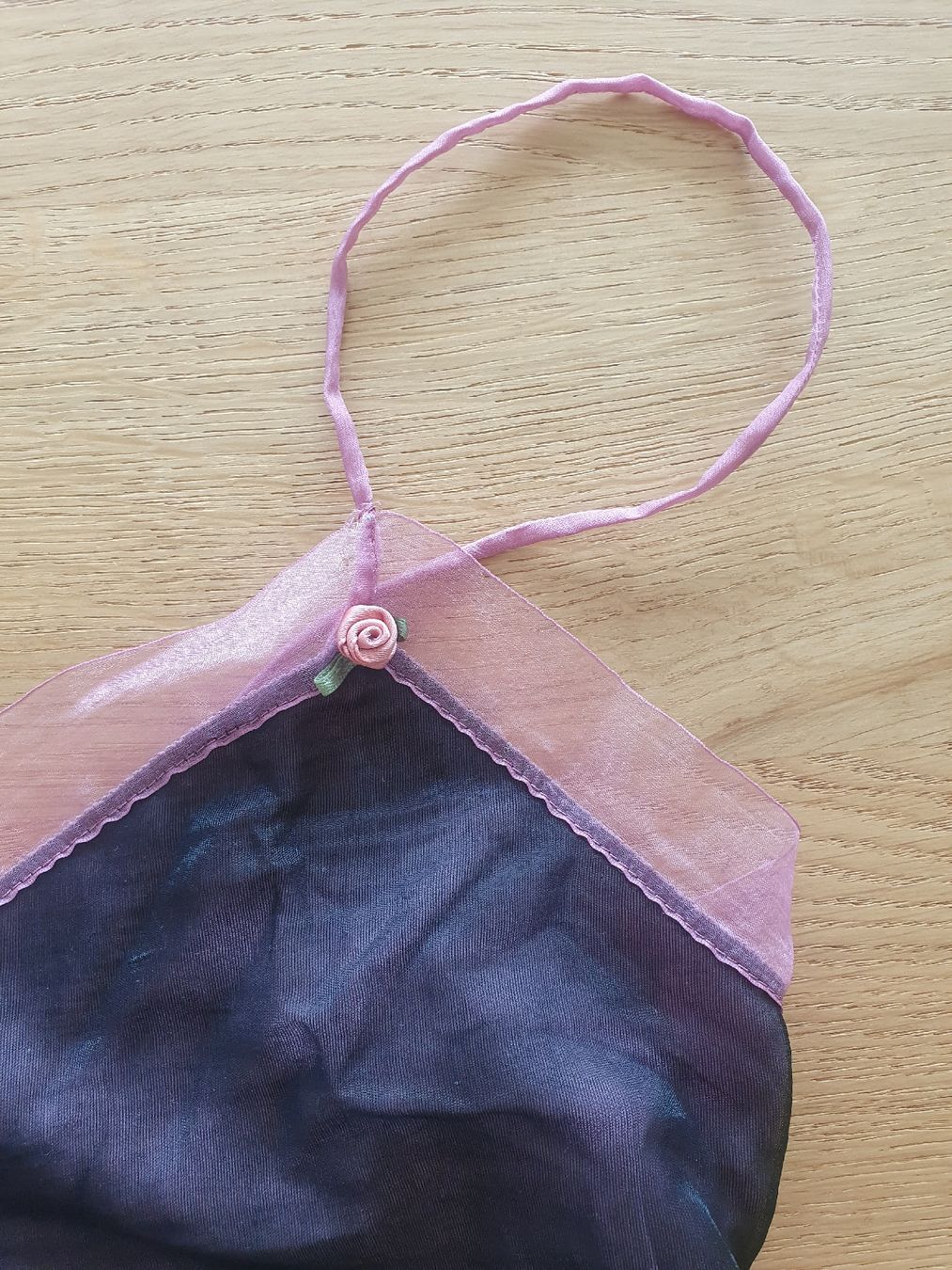 Kookai Top: Kookai Top, Gr. 2, schwarz/rosa – Usato da Moosseedorf venduto da Sonnenschein.. 1