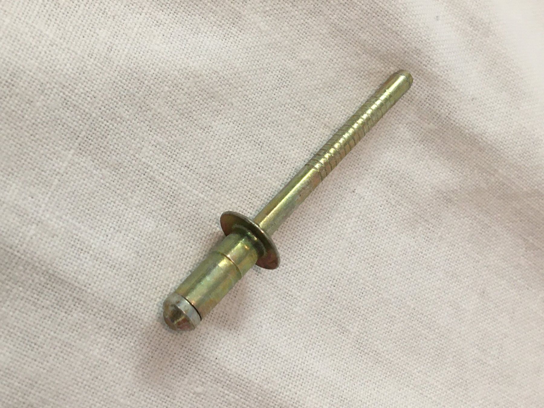 Metall- & Schlosserei Sonstiges: POP-Nieten AVIBULP ø 4.8 mm – Neu und originalverpackt aus Bergdietikon von Werkler33 1