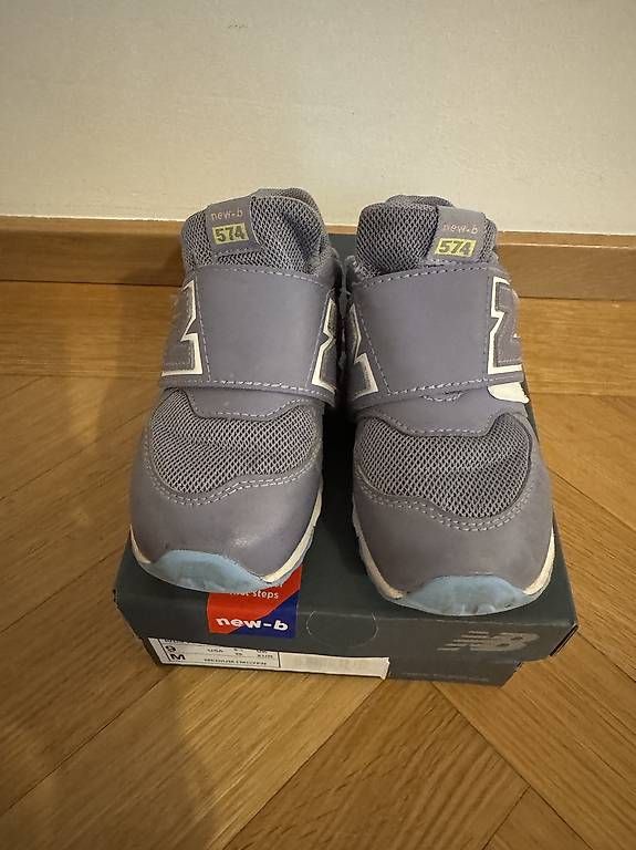 New Balance Scarpe per ragazzi: New Balance Grösse 26 – Usato da Zürich venduto da JumaRiku