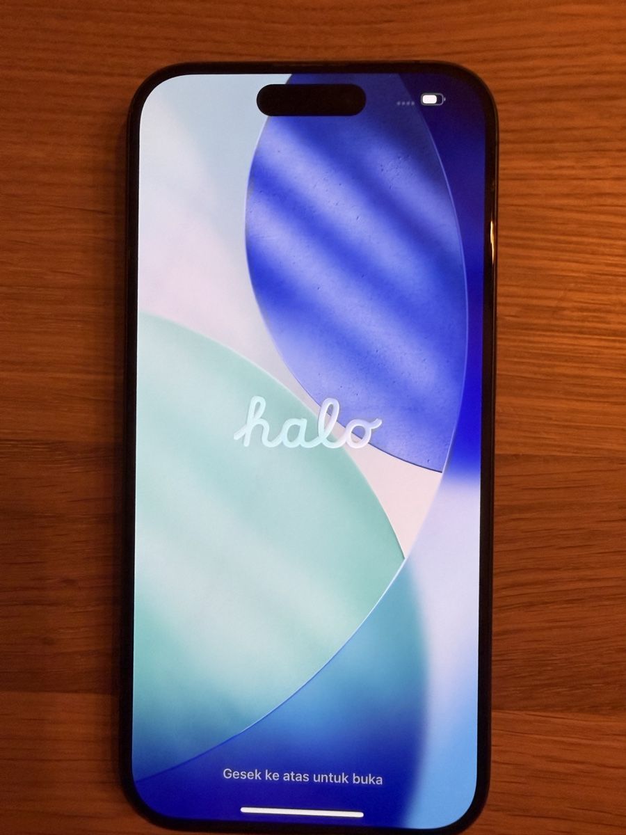 Apple Handys / Smartphones: iphone 15 pro - 128GB – Gebraucht aus Luzern von dav_n2sh