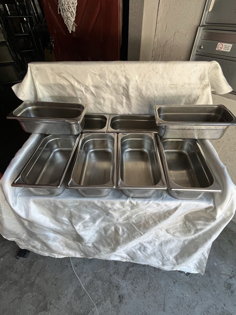 Cucine complete: 8 Stk. GN 1/3 - 100 Gastronorm Behälter – Usato da Flaach venduto da Auto6011 2