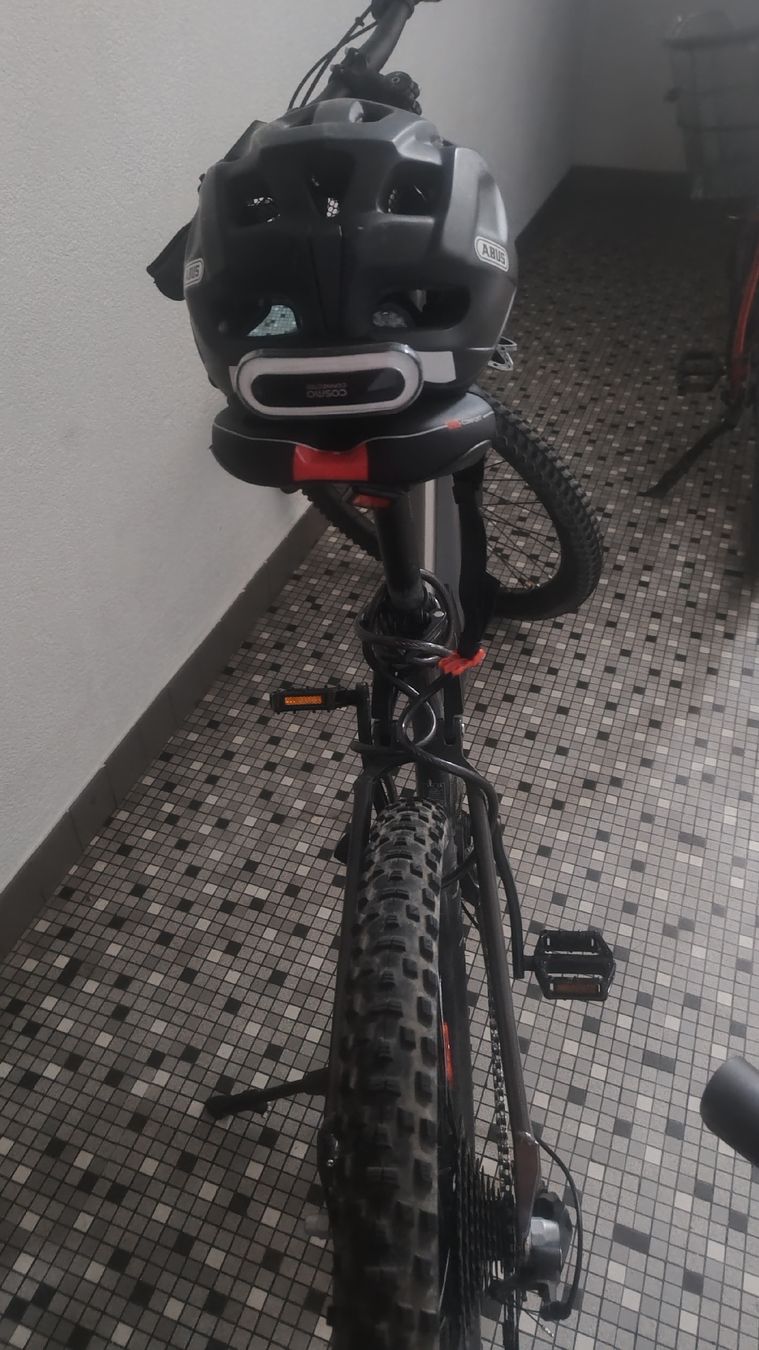 Biciclette: vtt électrique 100km autonomie  – Usato da Fribourg venduto da Samy971