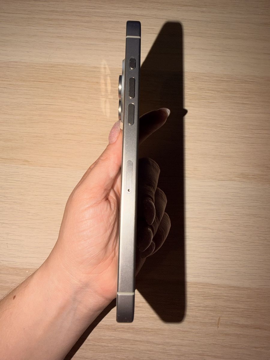 Apple Telefoni cellulari / Smartphones: iPhone 15 Pro Max 256GB - Natural Titanium – Nuovo (secondo la descrizione) da Windisch venduto da lfer32 3