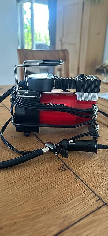 Compresseurs: Mini-Kompressor – D'occasion à Auenstein par Crufi 4