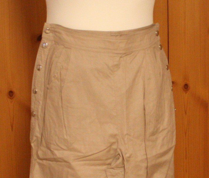 Pantaloni: Hose EMILLIO CARDUCCI beige Gr. 40 – Usato da Flüelen venduto da Diversicum-Vintage 1