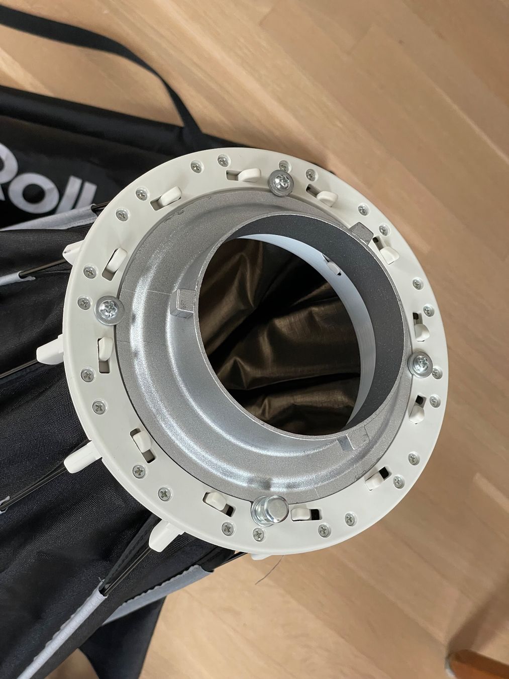 Rollei Blitze: Rollei Softbox Rund 95cm – Gebraucht aus Zürich von aab_fg7l 1
