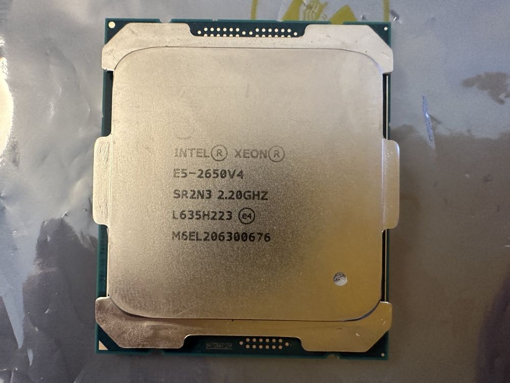 Intel Xeon E5-2650 V4 12-Core 2.2GHz CPU - Processore LGA 2011 SR2N3