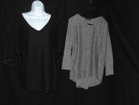 2 pull gris et noir argenté