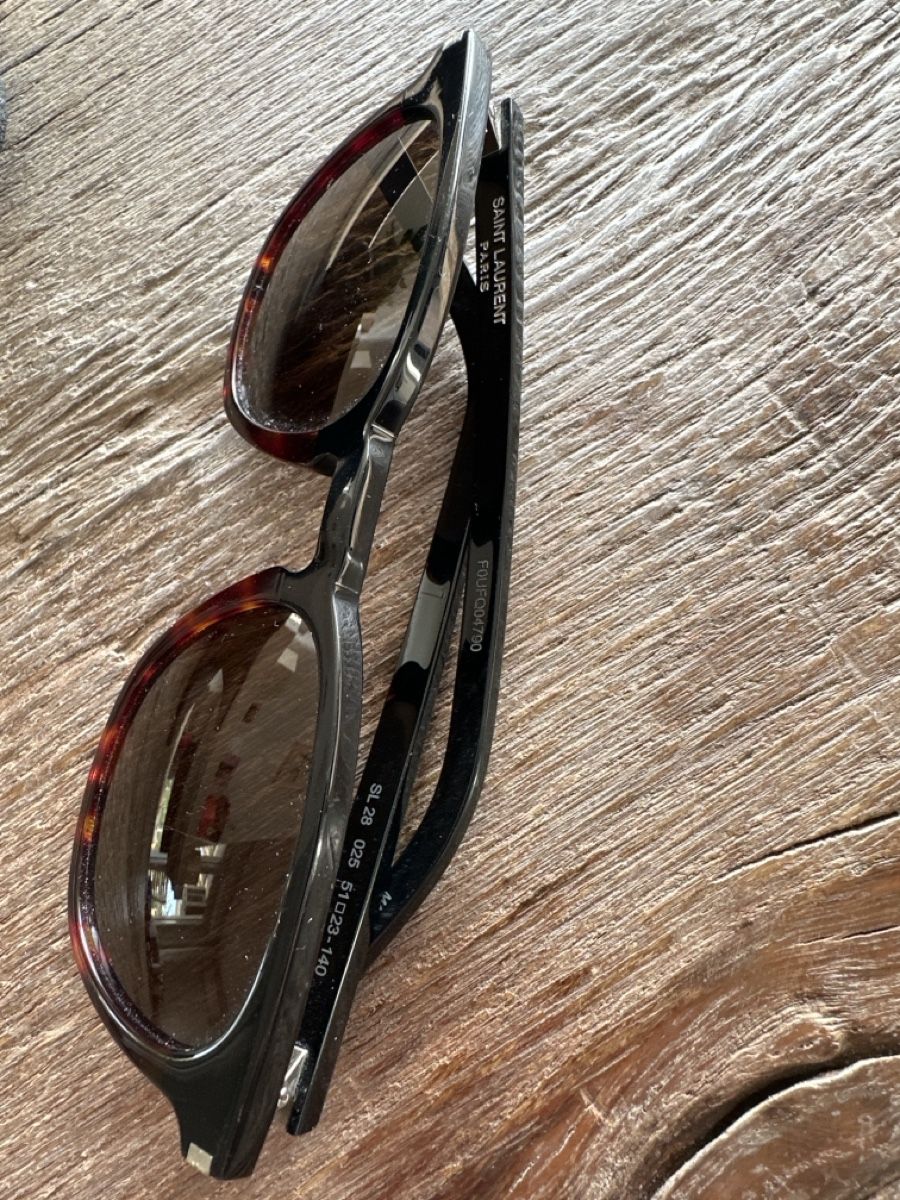 Saint Laurent Occhiali & Lenti: Sonnenbrille von Saint Laurent – Usato da Zollikon venduto da Tropfenweibel 2