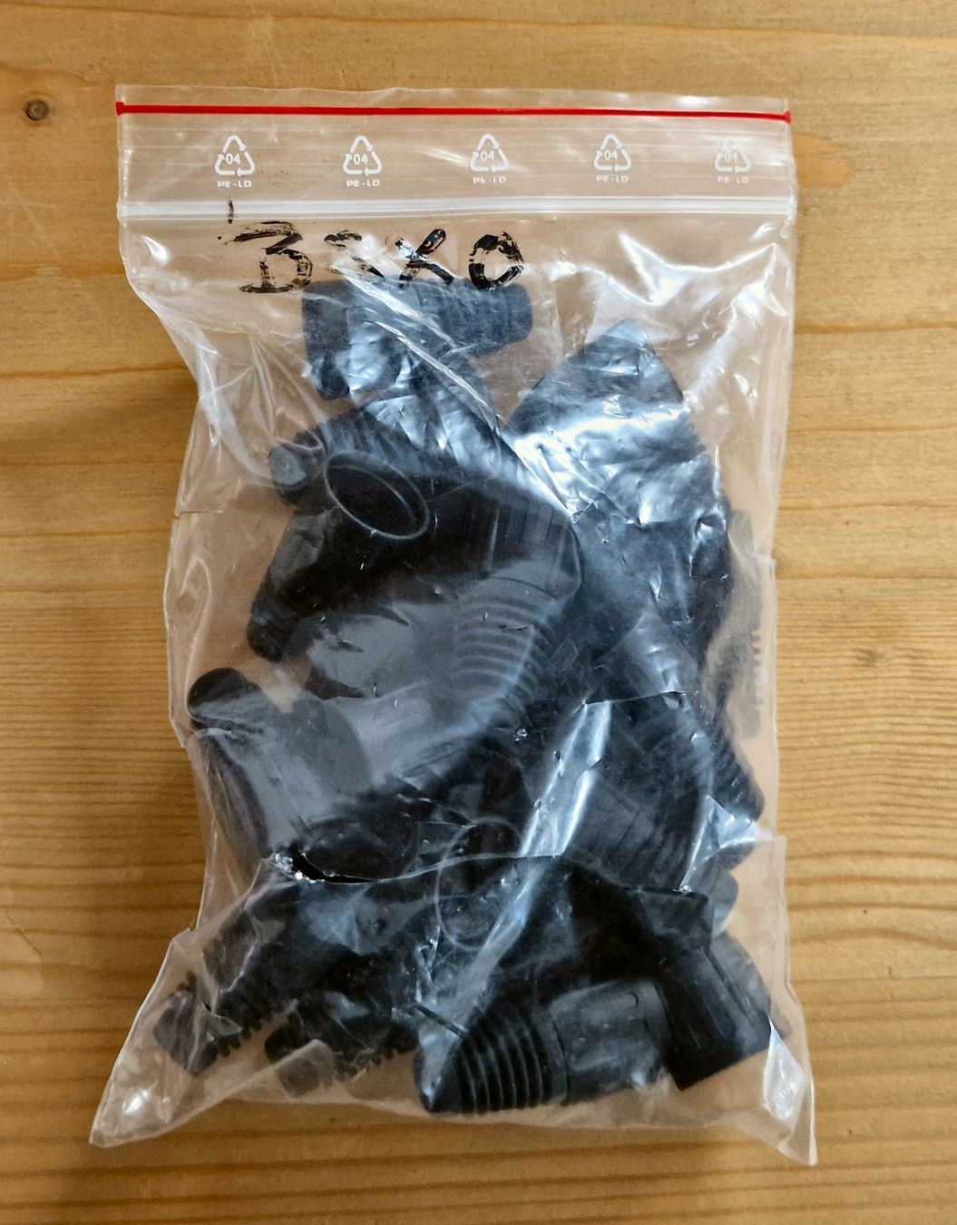 Neutrik Kabel: Neutrik XLR Cable Sleeves - 186pcs – Neu und originalverpackt aus Zofingen von Rodeln