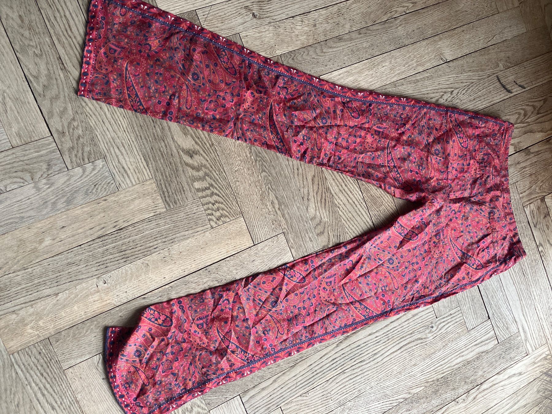 Ba&Sh Pantalons: Bash Seidenhose Gr 32 – D'occasion à Zürich par Dsire 3