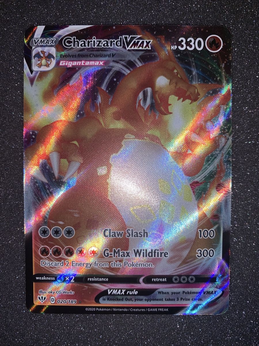 Pokémon Carte collezionabili: Charizard VMAX 020/189  – Usato da Bironico venduto da ars_z6lb