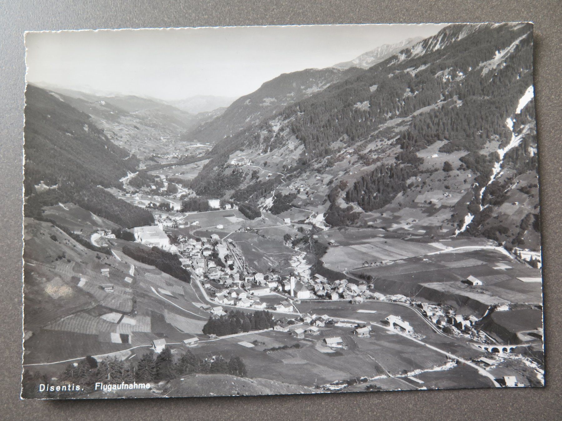 Ansichtskarten: DISENTIS - FLUGAUFNAHME – Gebraucht aus Wittenbach von lipasal