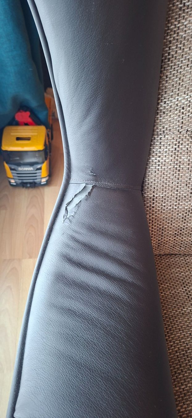Sessel: Sessel mit Hocker braun – Gebraucht aus Sattel von SchulerTS 3