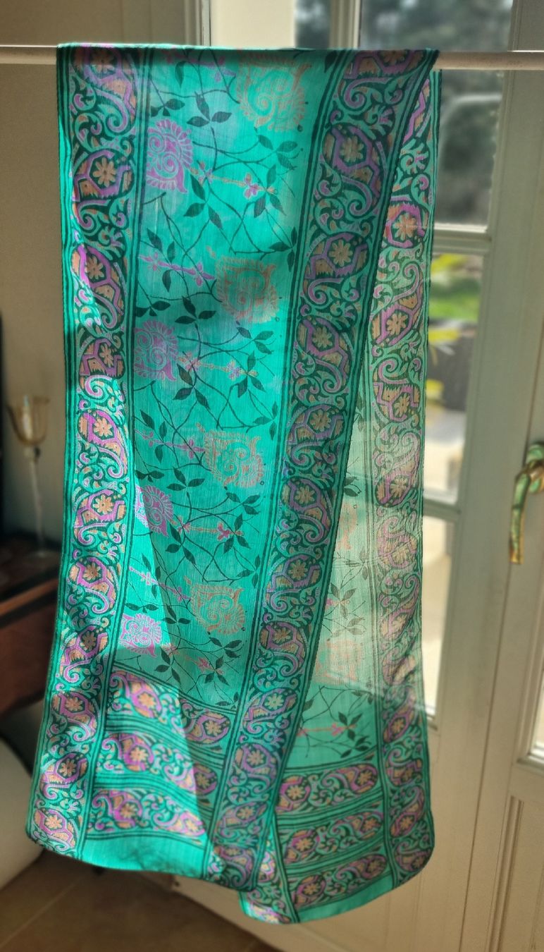 Foulards, Tücher & Schals: Foulard rectangulaire femme – Gebraucht aus Borex von mab_28bf 3