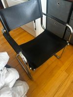 Stuhl, Kunstleder und Metall, gratis