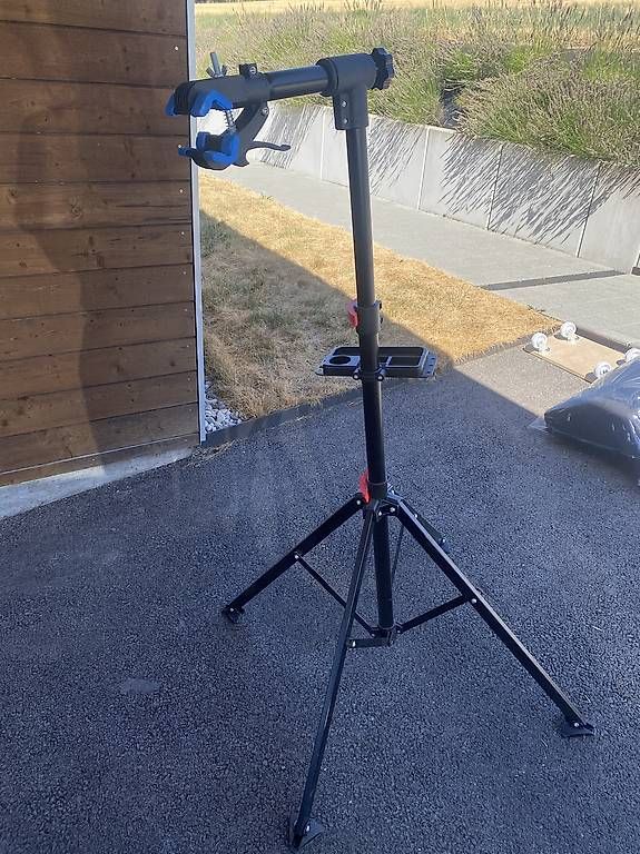 Veloständer: Support de montage de vélo – Gebraucht aus Epautheyres von mb_18 1