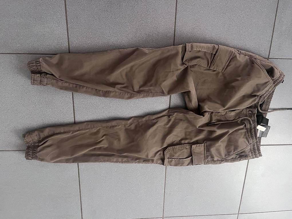 Pantalons: motorradhose kurzgrösse textil ca grösse 44 – D'occasion à Wiezikon b.Sirnach par Chromos6
