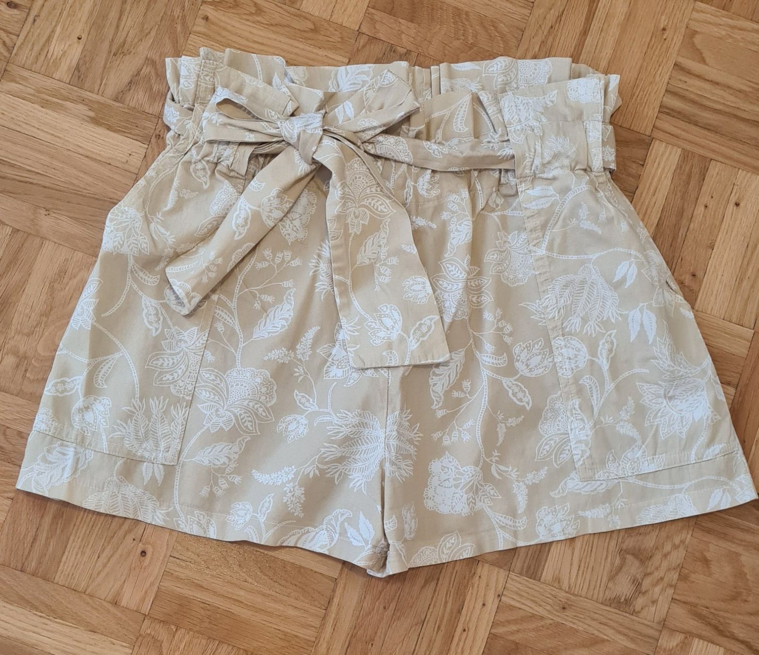 Pantaloni: KAINUA Kurze Hose – Usato da Zürich venduto da Ale_2bly