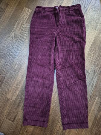 NEW Stefanel burgundi corduroy trousers size 34