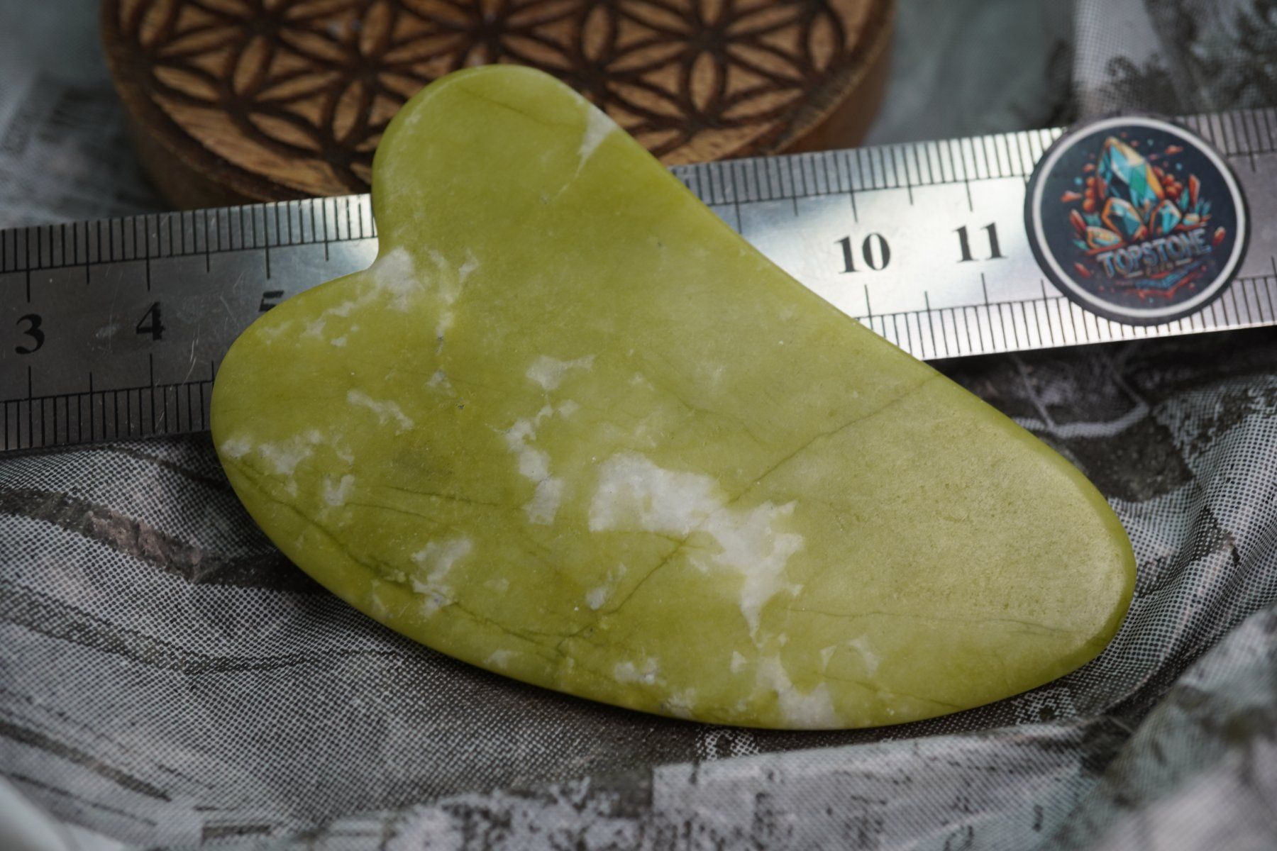 Minerali & Pietre curative: Gua Sha Massage-Stein Jade Grün ab 1.- – Nuovo e nell'imballaggio originale da Eschenbach SG venduto da topstone 4