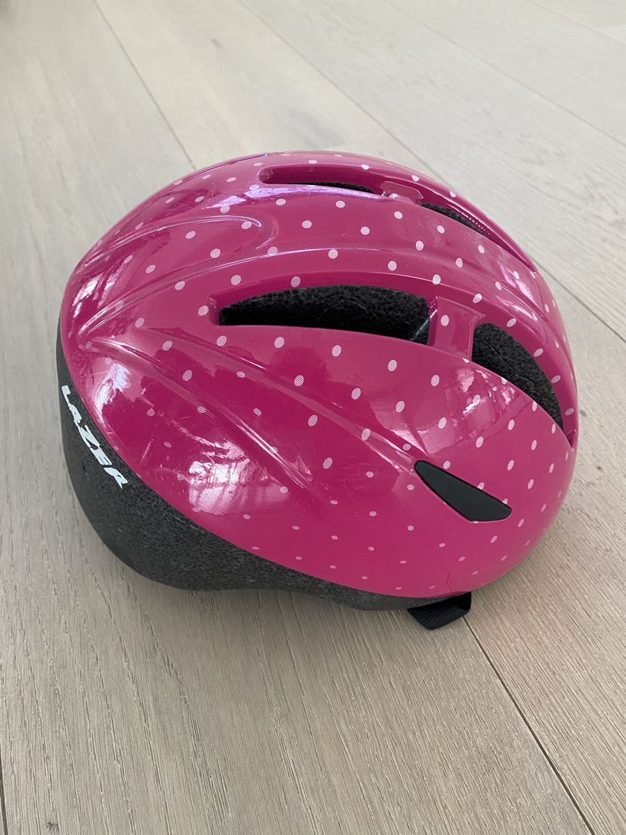 Caschi: Fahrradhelm Kinder lazer S 46-52cm – Usato da Hofstetten SO venduto da ani_55wx