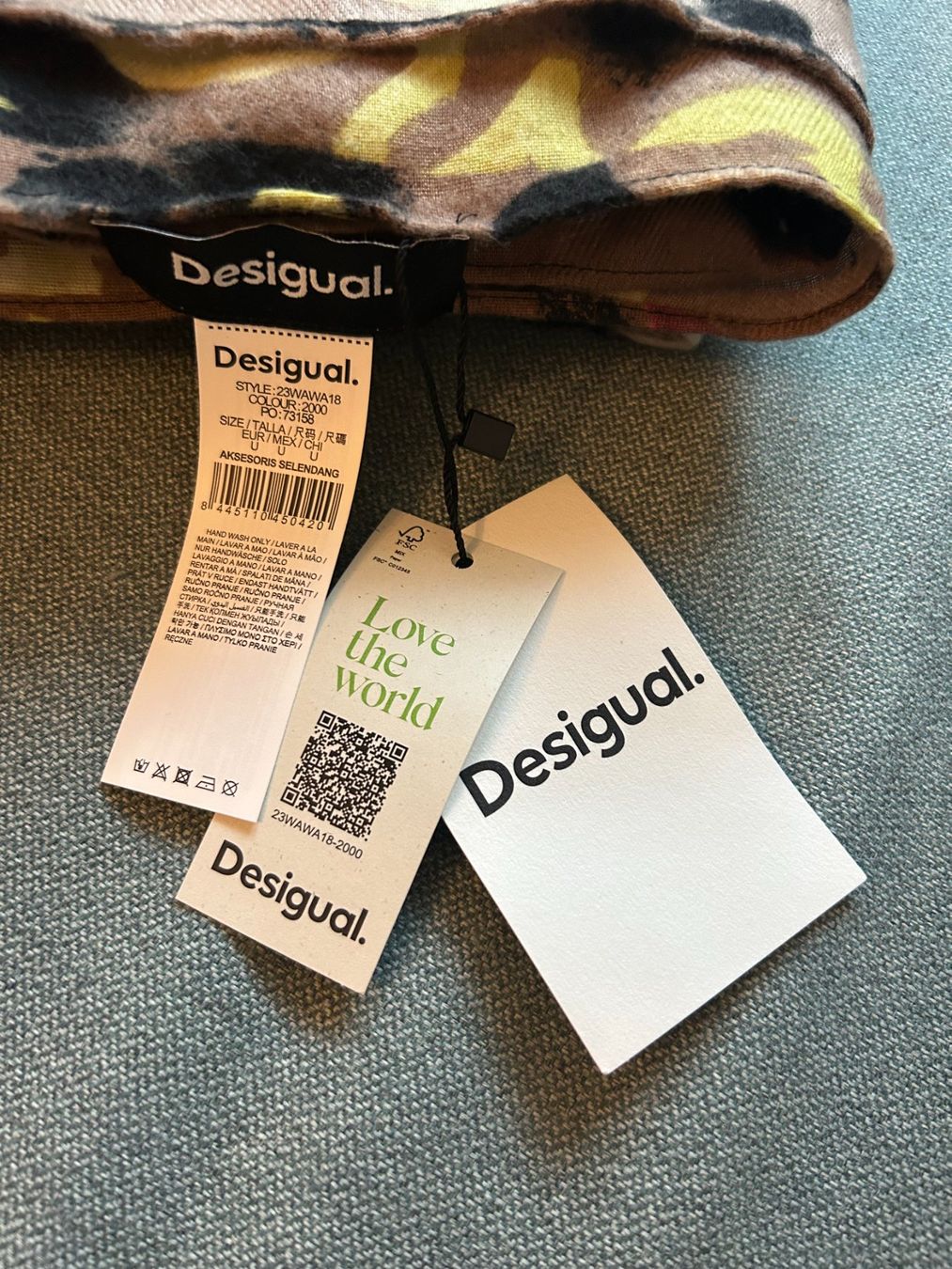 Desigual Foulard & Sciarpe: Desigual Schal Arty – Nuovo e nell'imballaggio originale da Basel venduto da regi_neruda 4