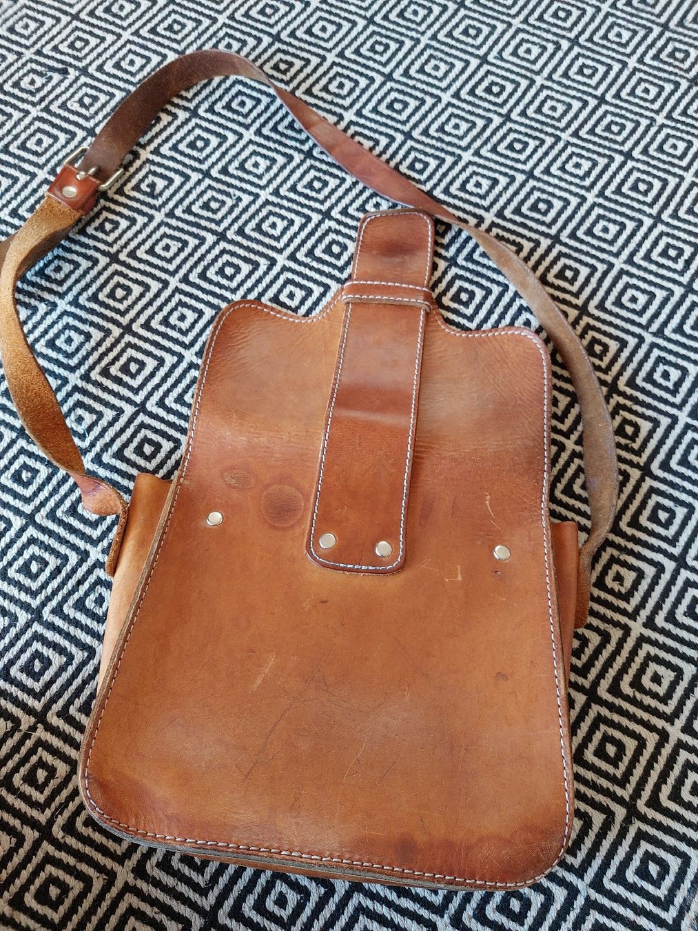 Borse: Alte Echtleder-Tasche Lady F. – Usato da Thun venduto da tin_5pm6 6