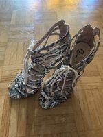 Schlangen Print High Heels
