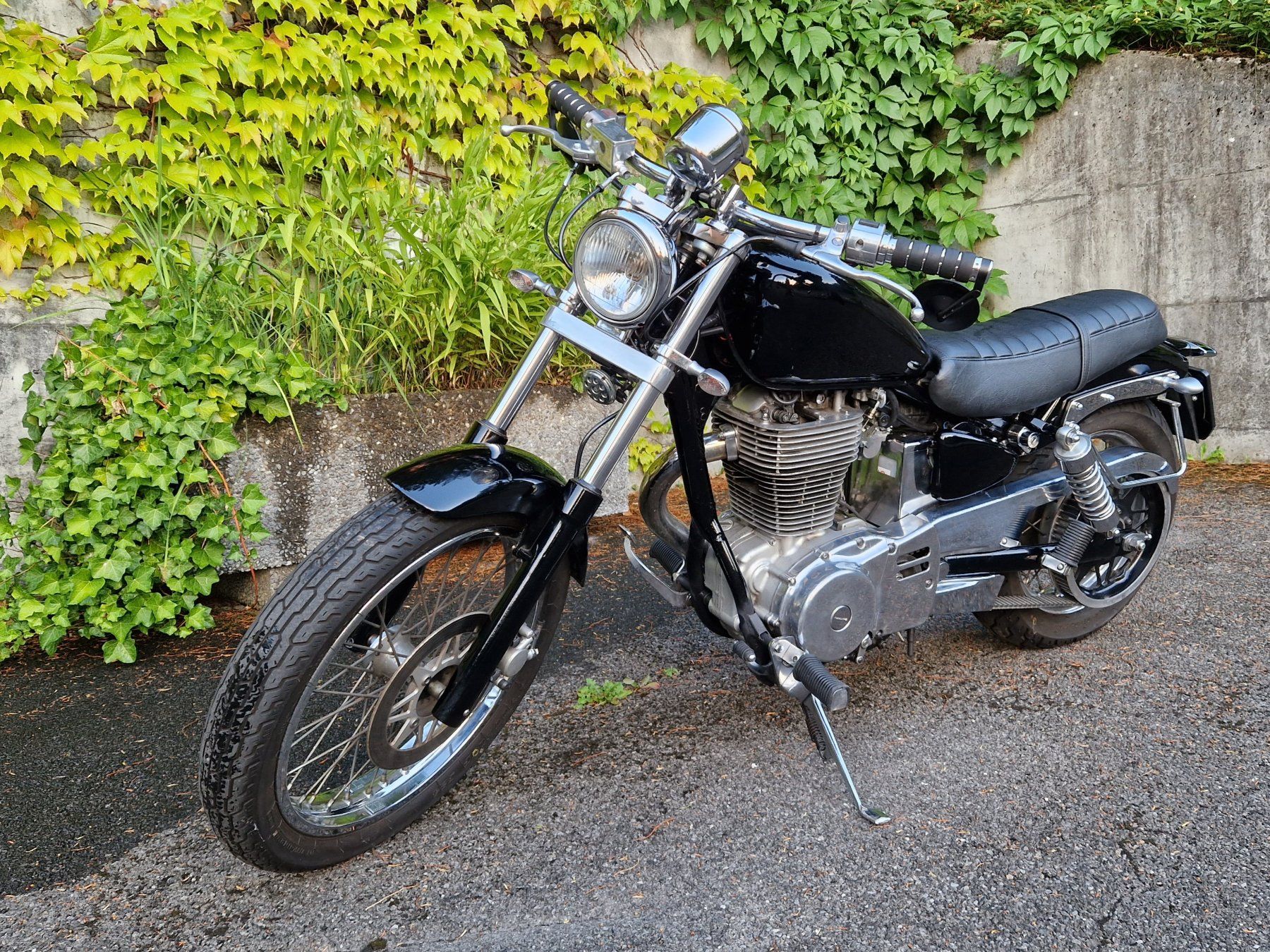Suzuki Strada: Suzuki LS 650 Custom (2-Sitzer) – Usato da Thun venduto da Chmaster 1