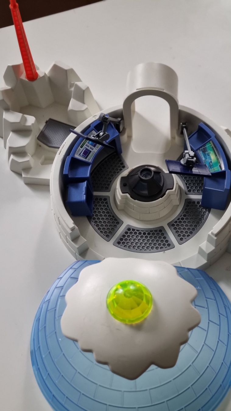 Playmobil Giocattoli: Igloo artique Playmobil  N°2 – Usato da La Chaux-de-Fonds venduto da mikilo1 3