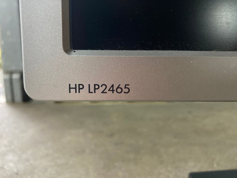 HP Monitor 24" | Kaufen auf Ricardo
