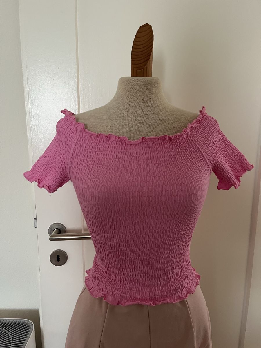 Lotti di vestiti: kleiderpaket mit 3 Crop Tops Gr. S – Usato da Zürich venduto da Brobin 2