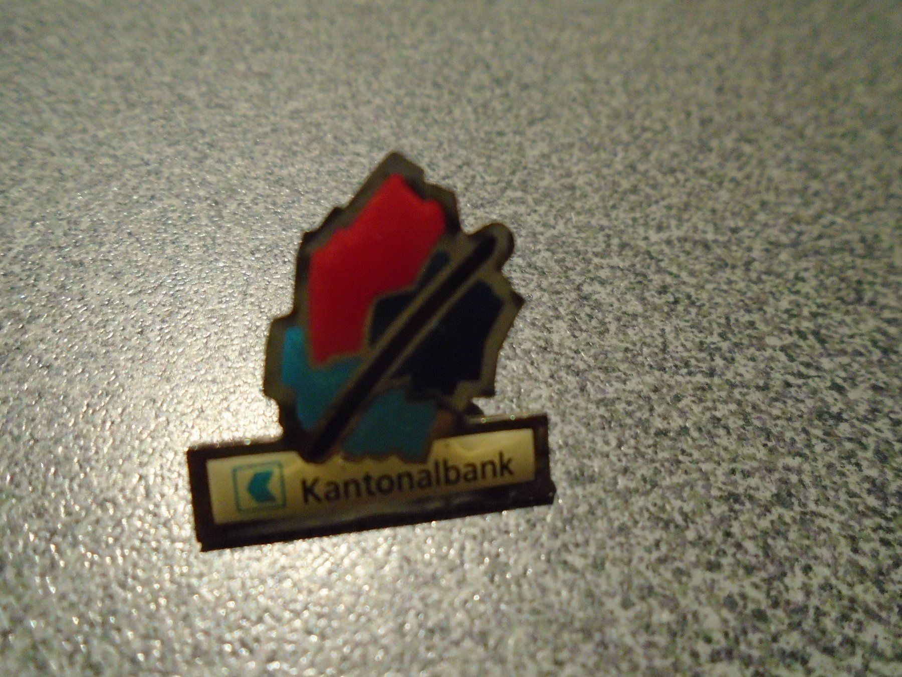 Broches & Aiguilles: Pin Kantonalbank – D'occasion à Zürich par abraxas1291