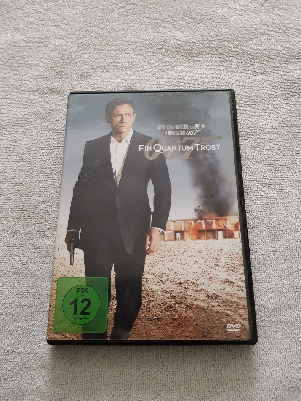 Tutti i DVDs: James Bond - Ein Quantum Trost (DVD) – Usato da Liestal venduto da tonic