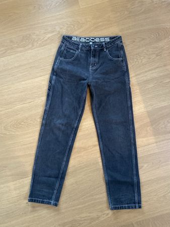 Jeans Gr. 176