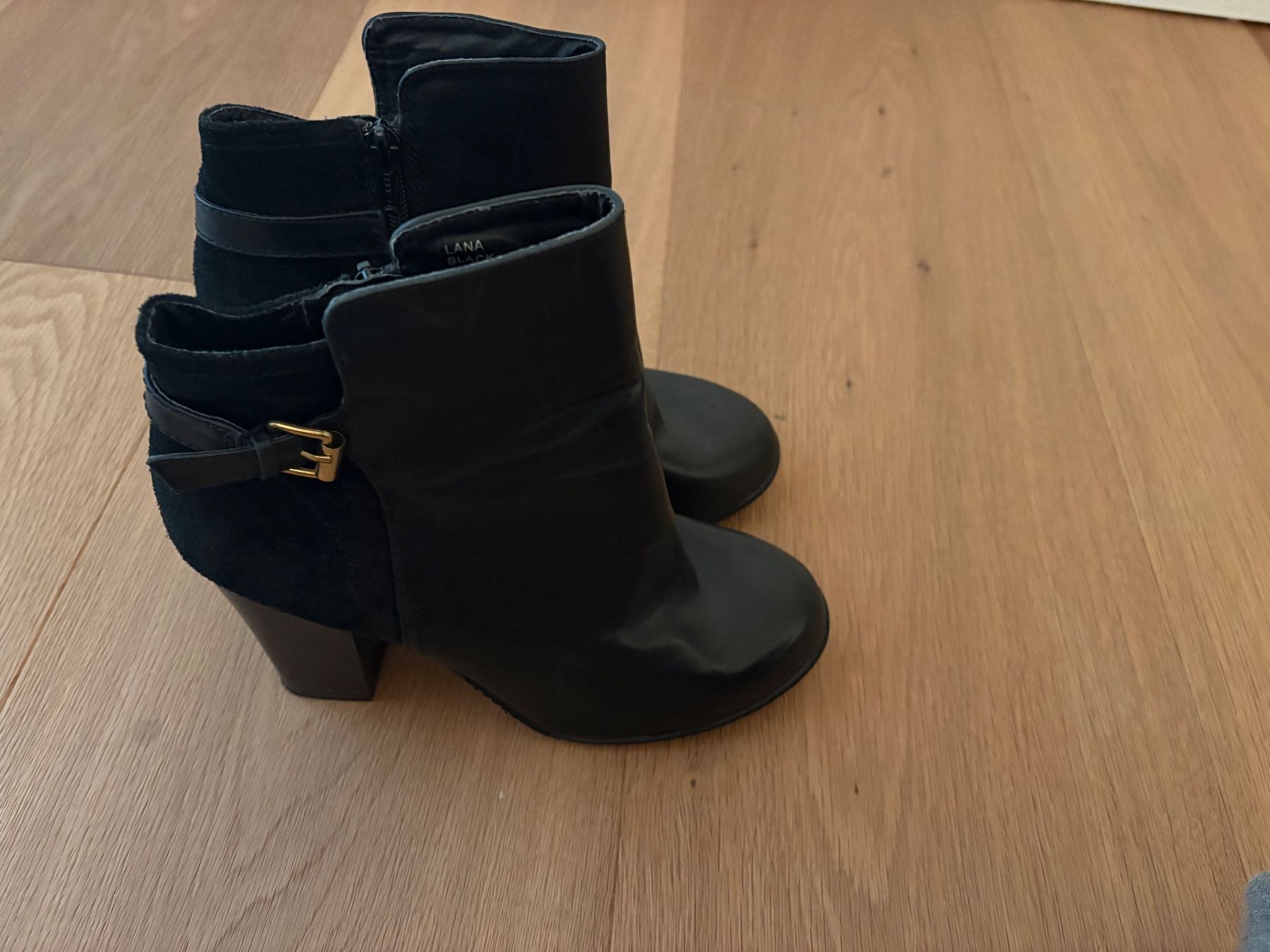 Scarpe da donna: Lana Stiefeletten Grösse 40 – Usato da Wettswil venduto da lovesbikes