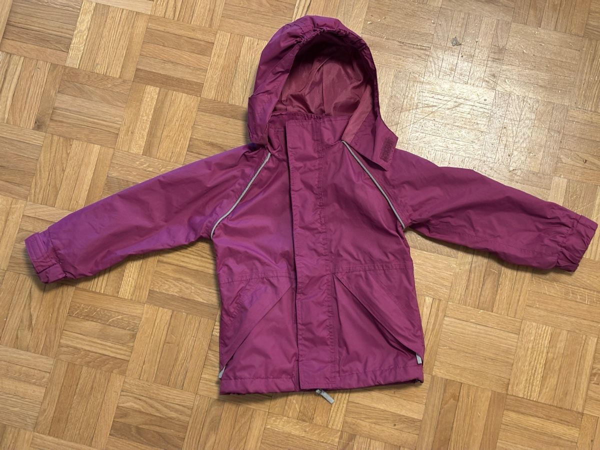 Giacche: Kinder Regenjacke Gr. 98 – Usato da Zürich venduto da Smesskammer