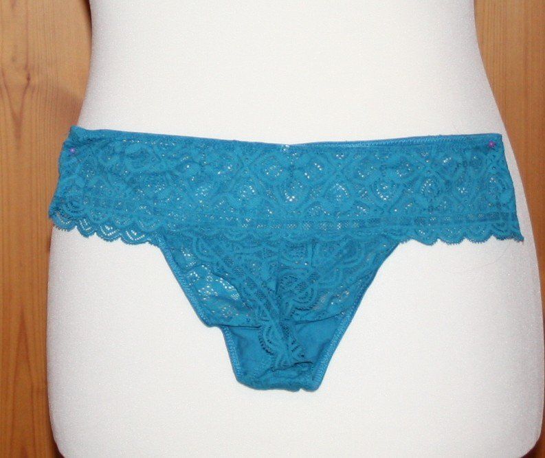 Altra biancheria intima: Hose türkis Gr. L (48) – Usato da Flüelen venduto da Diversicum-Textil 1