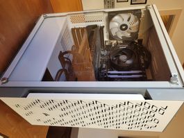 Gaming PC - RTX 3070 Ti 8GB - Ryzen 5 - 16 GB RAM - 1 TB SSD