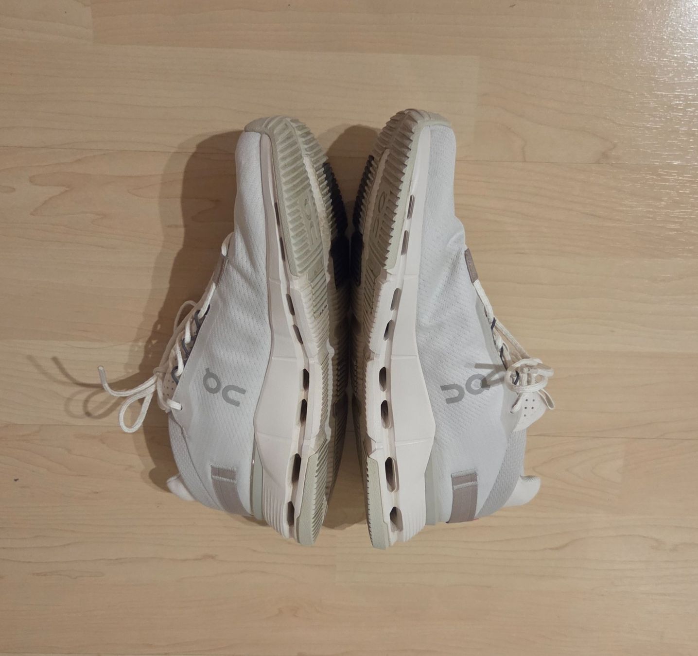 On Damenschuhe: ON-Sneaker "Cloudnova 2" (Grösse 40.5) – Gebraucht aus Zürich von wile_coyote 1