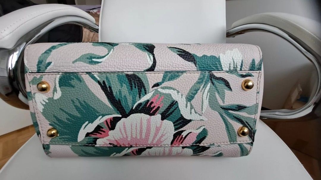 Burberry Borse da donna: Original Burberry Special Eddition Ledertasche – Usato da Liestal venduto da Mas-Y-Mas 4
