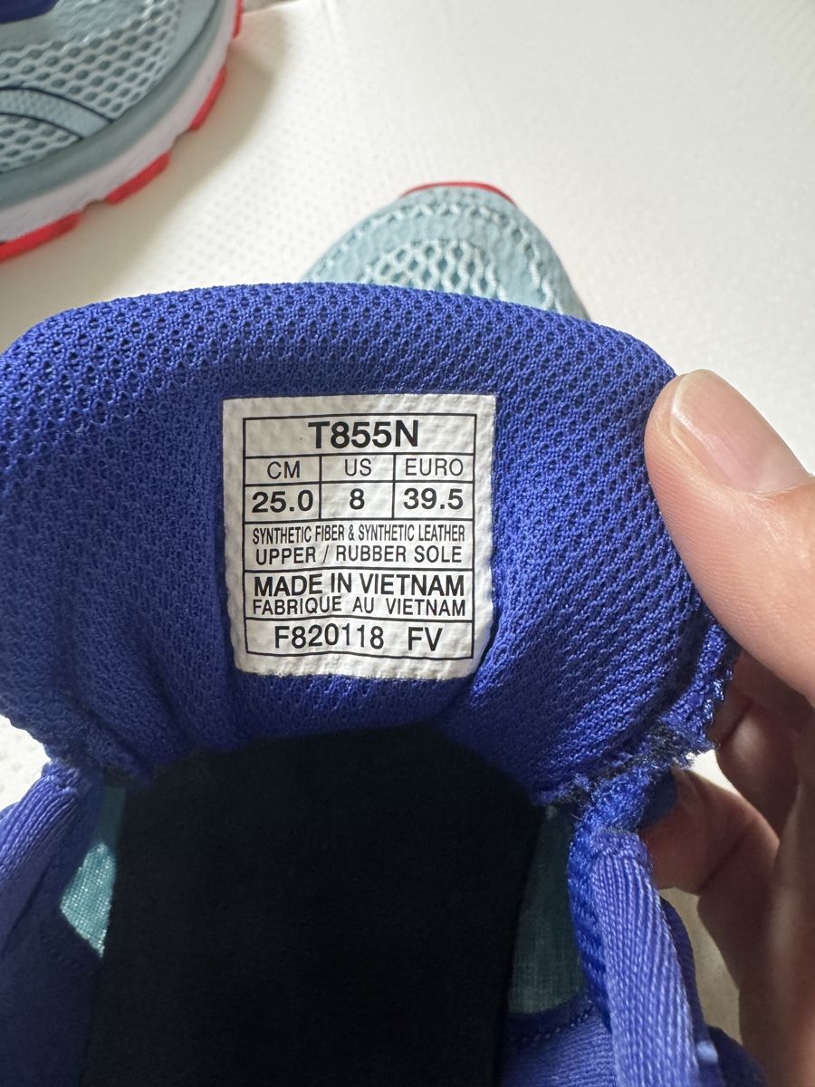 Asics Scarpe da donna: Asics runningschuhe 39.5 – Usato da Luzern venduto da fiona.1013 4