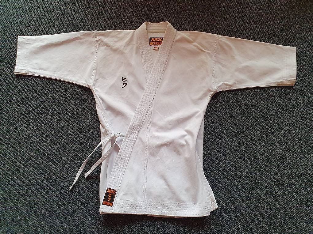 Kimonos: HIKU- KATA/ Karate Kimono Gr.140 – Neu (gemäss Beschreibung) aus Geuensee von jes_9xyk 1