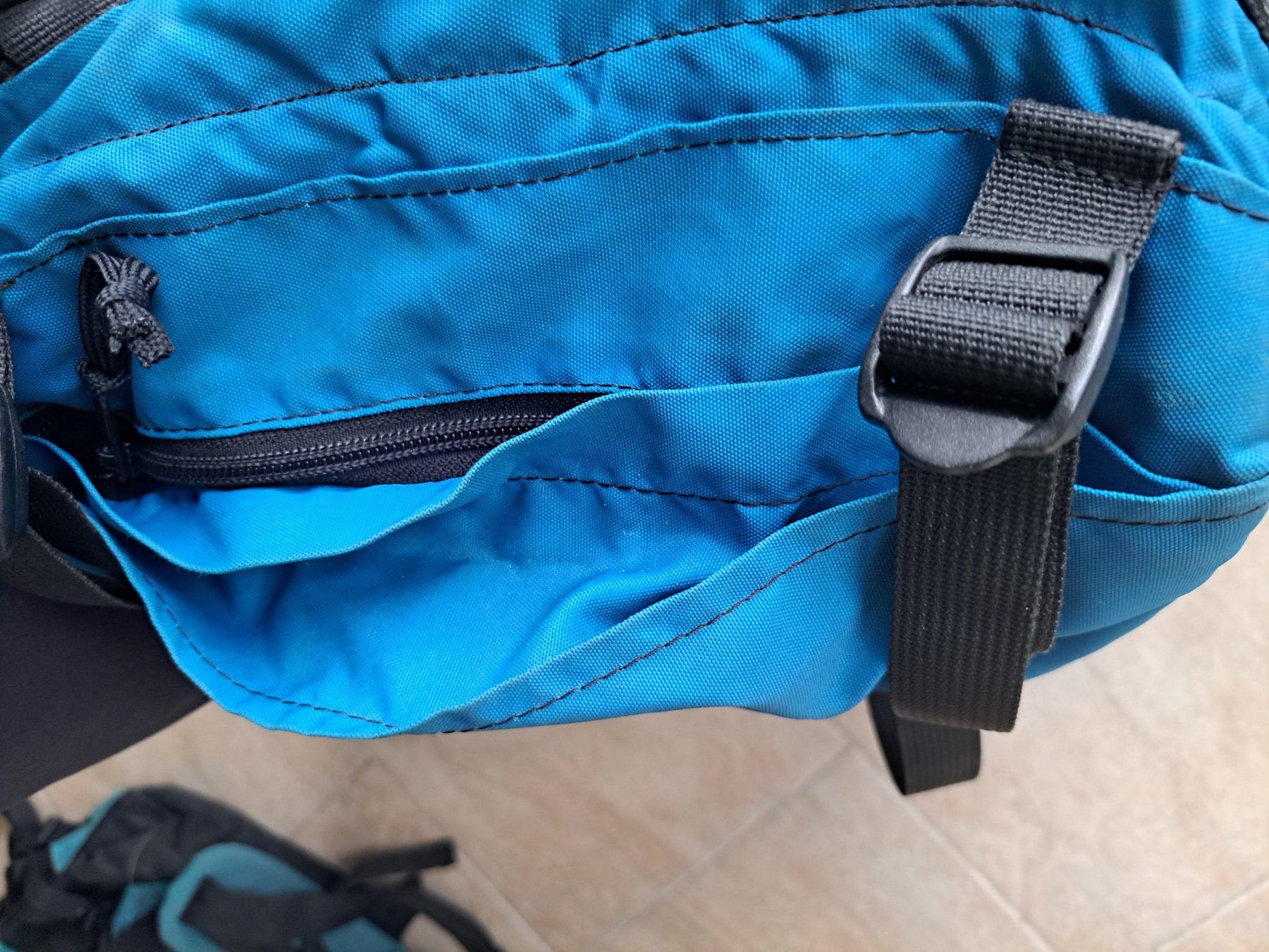 Loewe Rucksäcke: Lowe Trekking Reiserucksack ca 55l. – Gebraucht aus Urdorf von villakagu 5