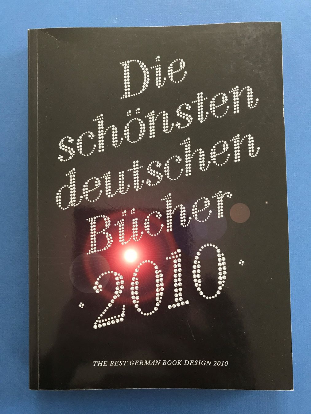 Libri: SCHÖNSTE DEUTSCHE BÜCHER 2010 – Usato da Zürich venduto da Domus09 1